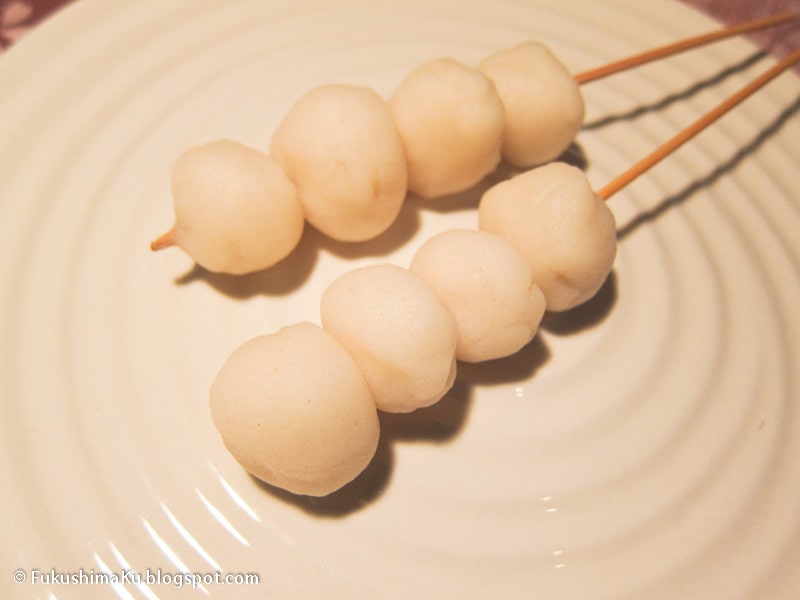 Mitarashi Dango: la ricetta originale giapponese per fare le palline di riso  glutinoso - Wine Dharma